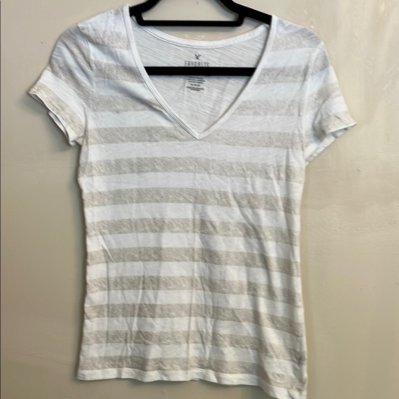 American Eagle Outfitters Tops - American Eagle White Tan V Neck Stripe Short Sleeve 100% Cotton Tee Size M